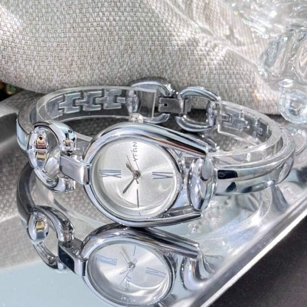 Stainless Steel Silver Horseshoe Watch Bracelet